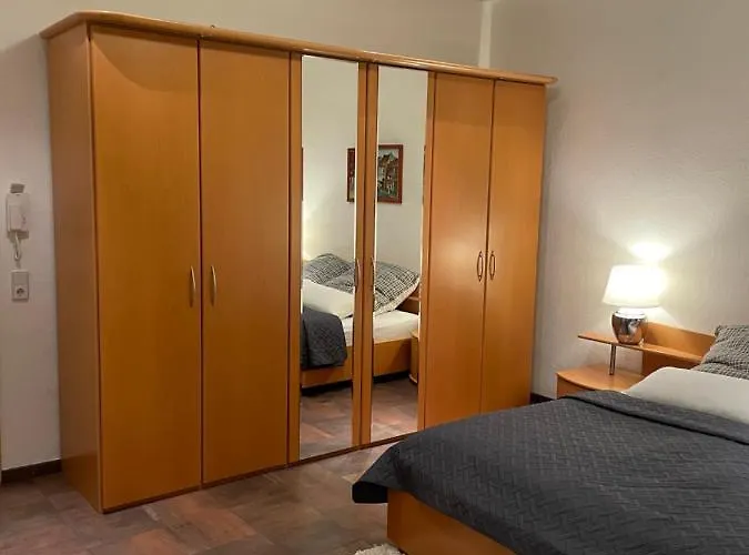 Einraum Ferienwohnung Im Zentrum